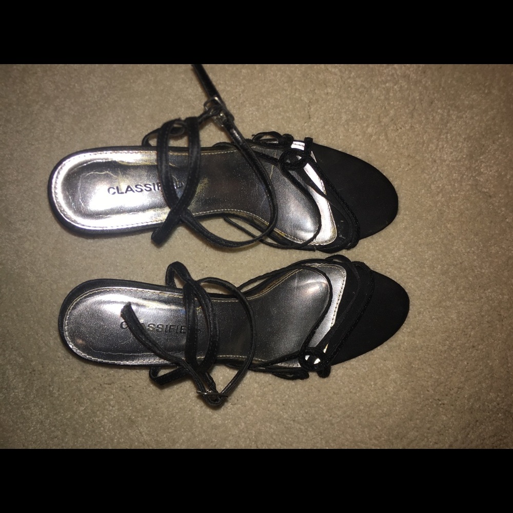 Classified brand black heel sandals